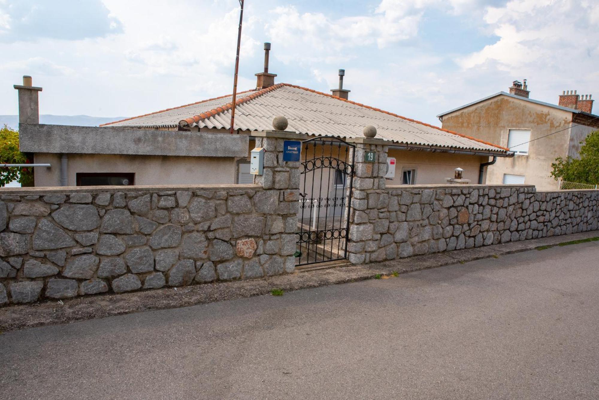 Apartmani Silvana&Vera Senj  Zewnętrze zdjęcie