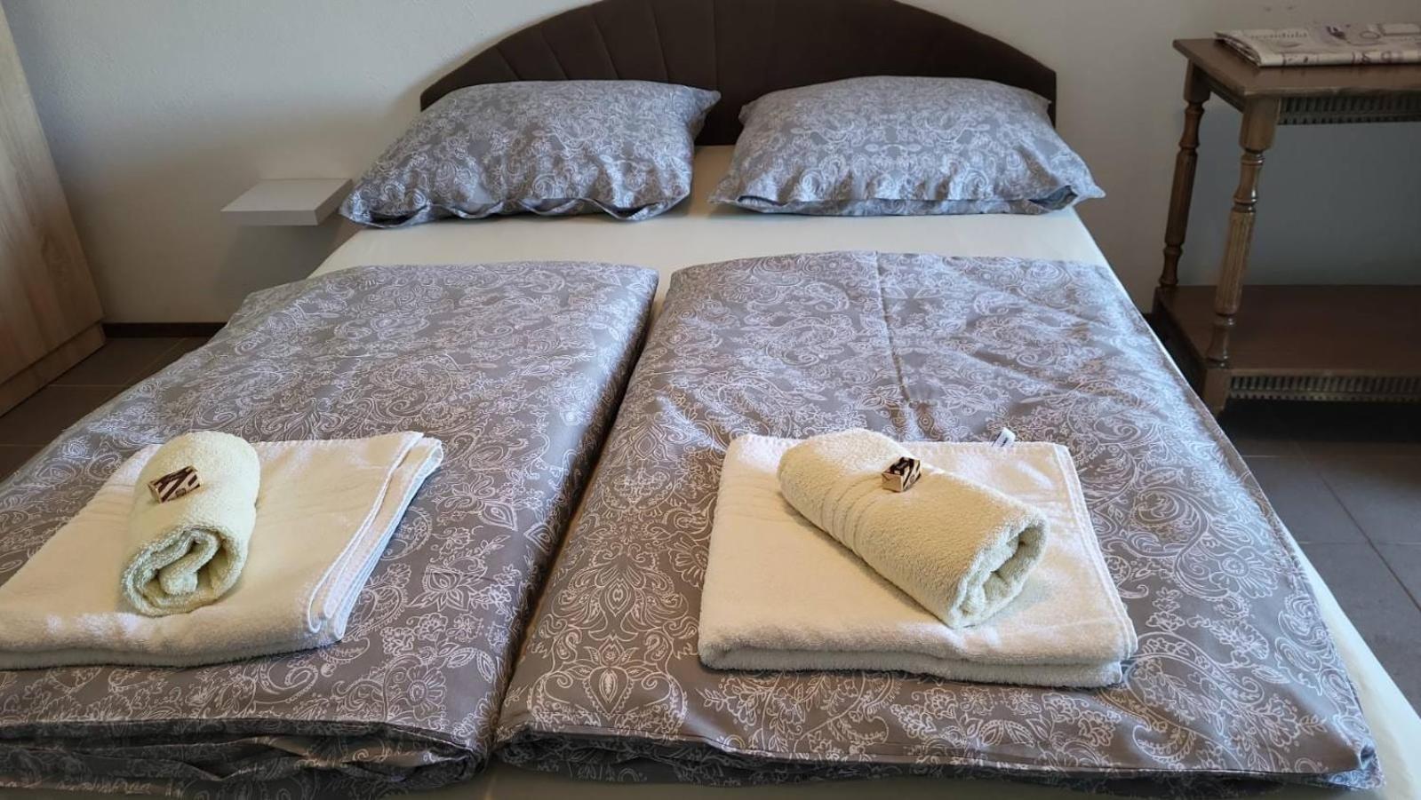 Apartmani Silvana&Vera Senj  Zewnętrze zdjęcie