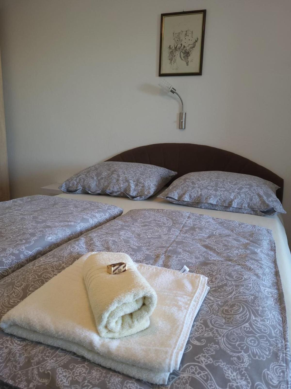 Apartmani Silvana&Vera Senj  Zewnętrze zdjęcie